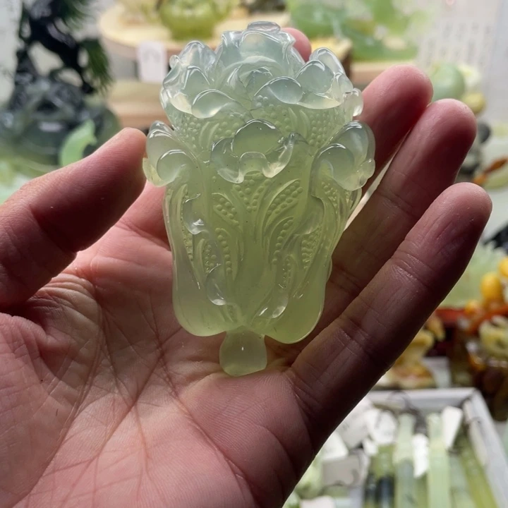 蛇纹石玉未镶嵌四大名玉手把