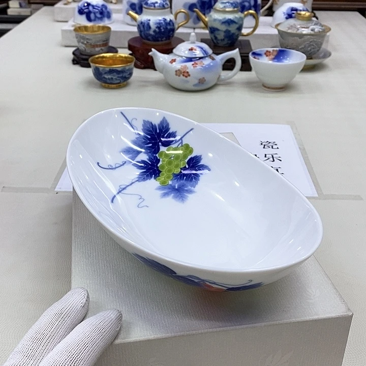 摆件进口瓷器香兰社