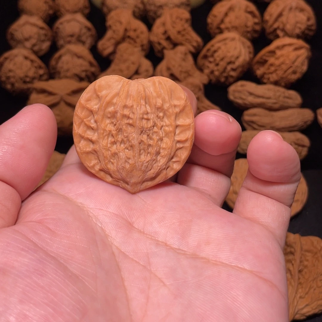 鑫***制文玩核桃吊坠文玩核桃