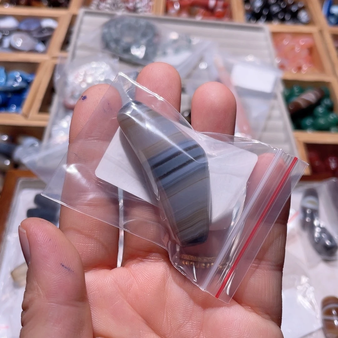 玛瑙/玉髓未镶嵌珠宝半成品