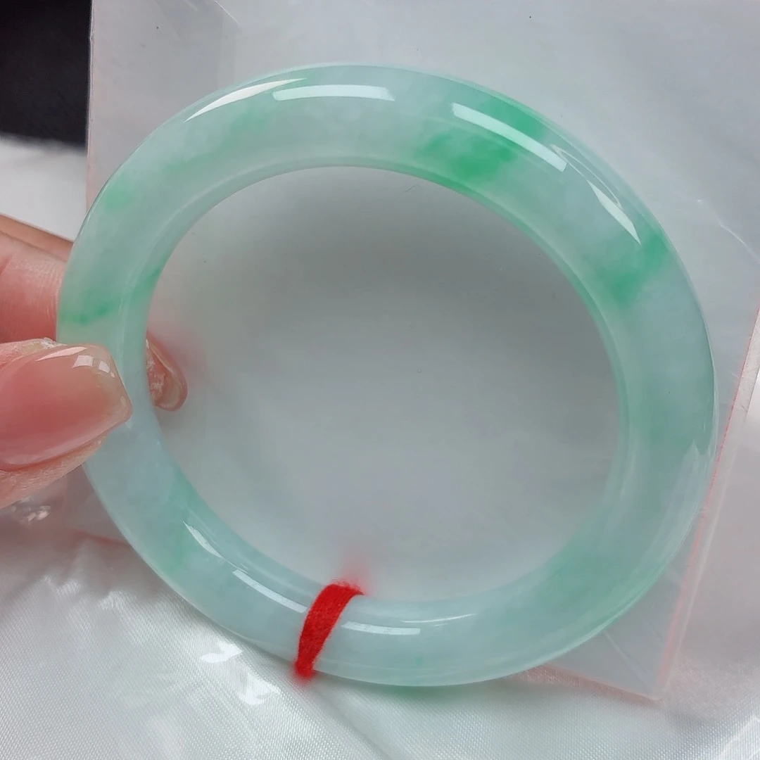 翡翠手镯未镶嵌54+