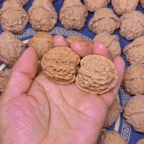 【闪购商品】吊坠文玩核桃苹果36