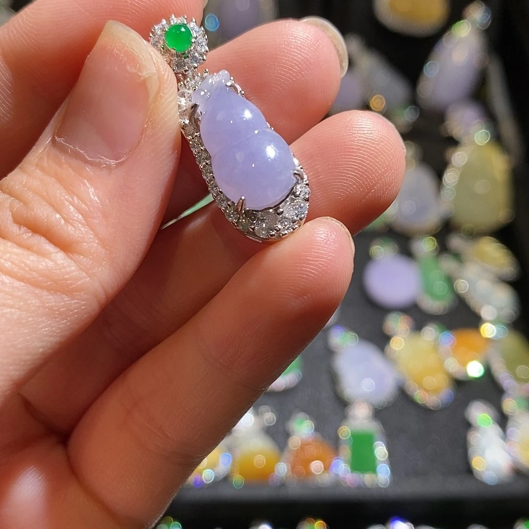 颈饰银S925镶嵌翡翠天然翡翠