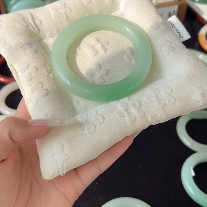 卡***果非金属翘色圈口57.3