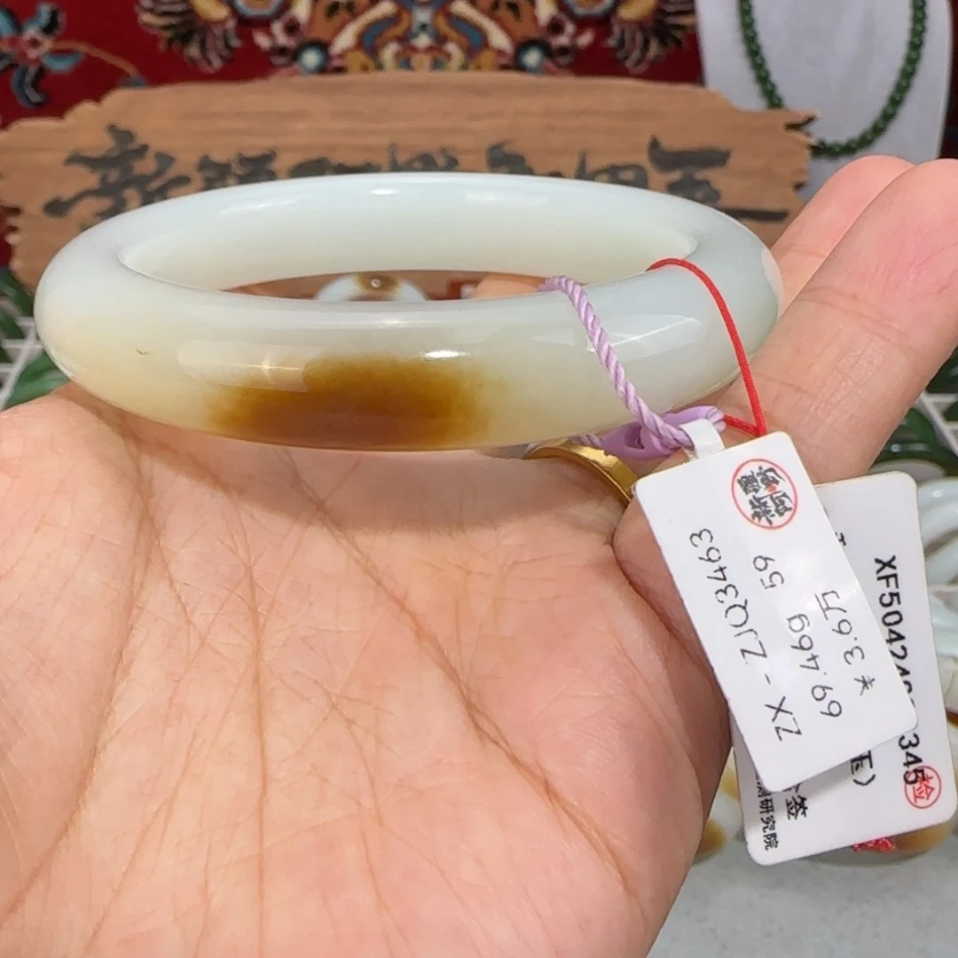 和田玉（糖玉）未镶嵌手镯新疆糖羊脂白手镯