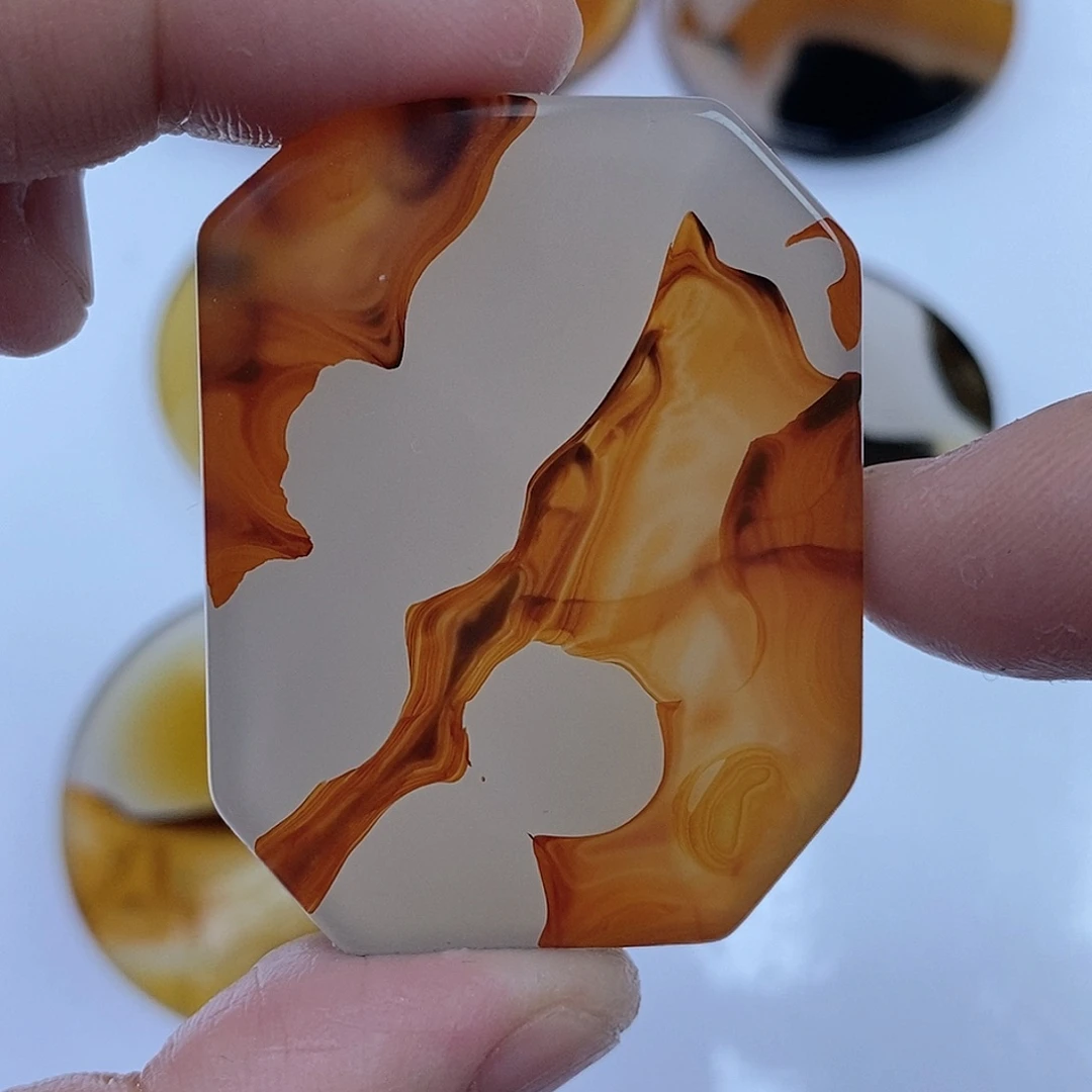 玛瑙/玉髓未镶嵌珠宝半成品