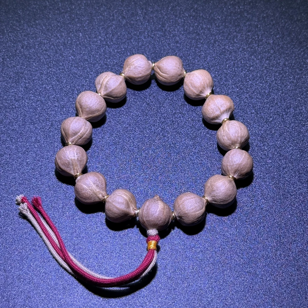 【D7085】“蜜桃”橄榄核  16mm 左右饱满圆润油核原皮原色全品