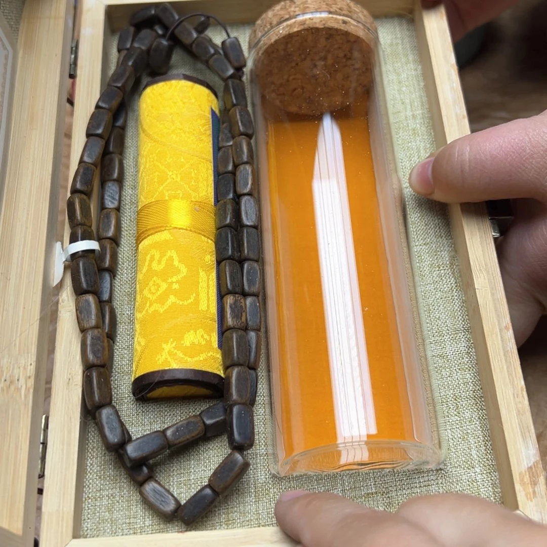 大叶紫檀（黑酸枝木类）