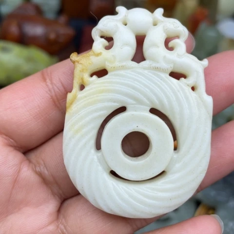 和田玉未镶嵌颈饰36