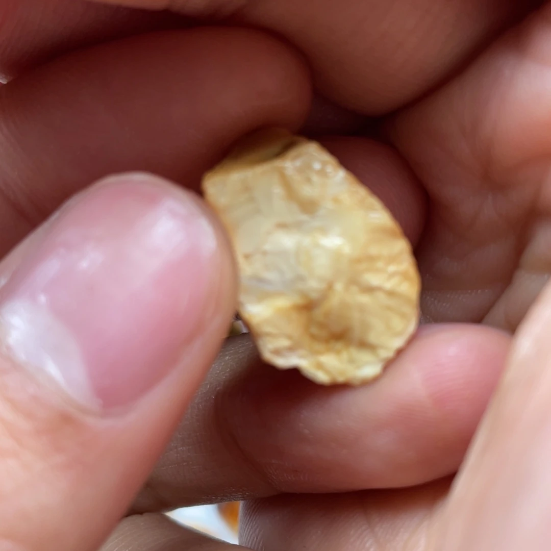 定制琥珀未镶嵌天然蜜蜡