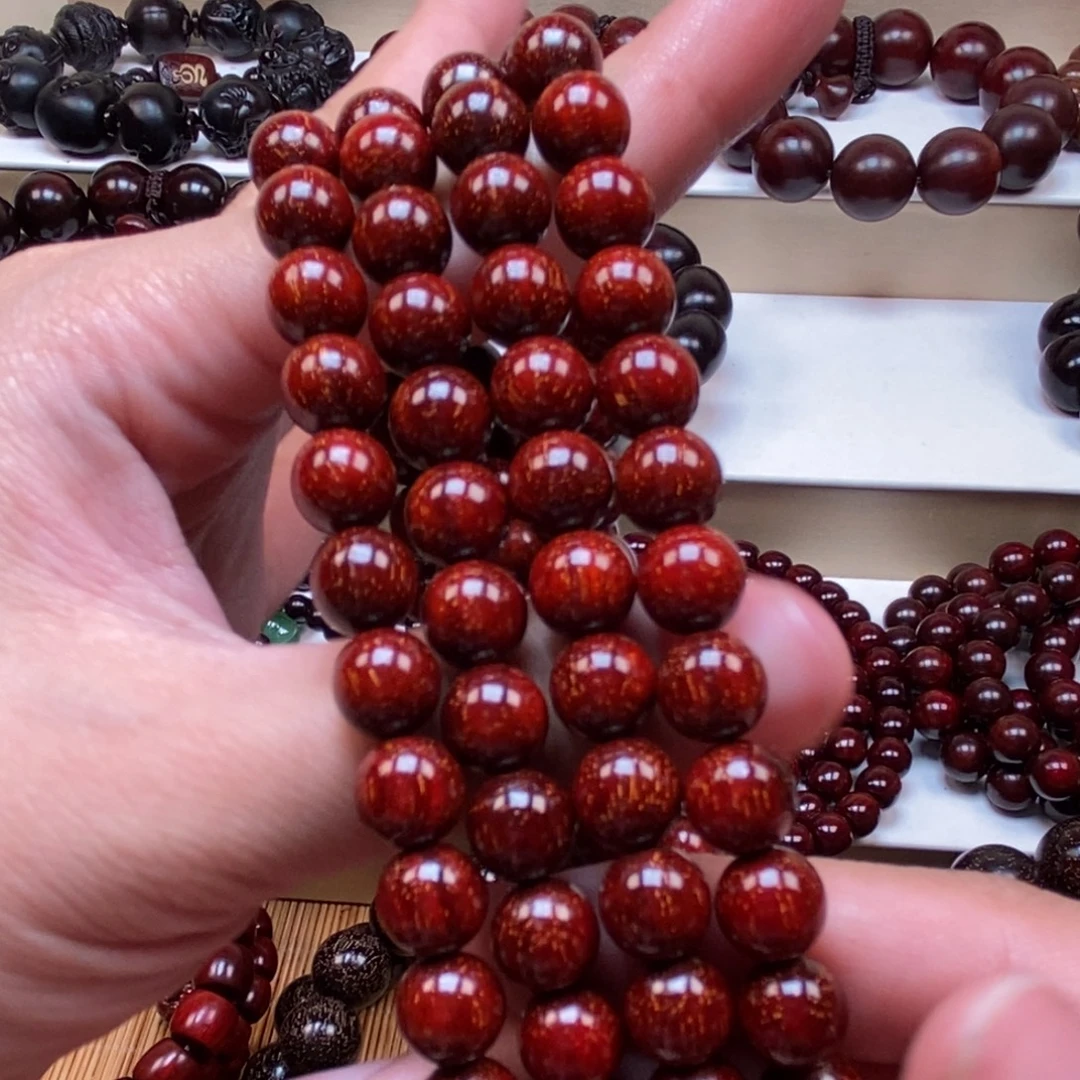 檀香紫檀（小叶紫檀）0.8高密度泥料爆星