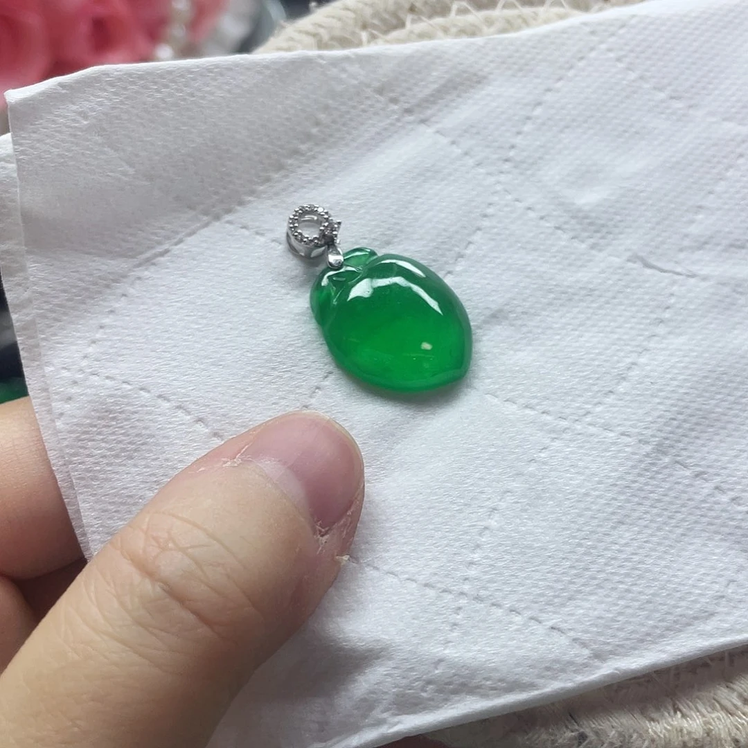 翡翠未镶嵌颈饰翡翠吊坠