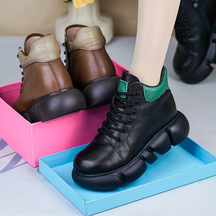 BH39135秋冬新款厚底马丁靴女复古真皮短靴圆头坡跟加绒羊毛短靴