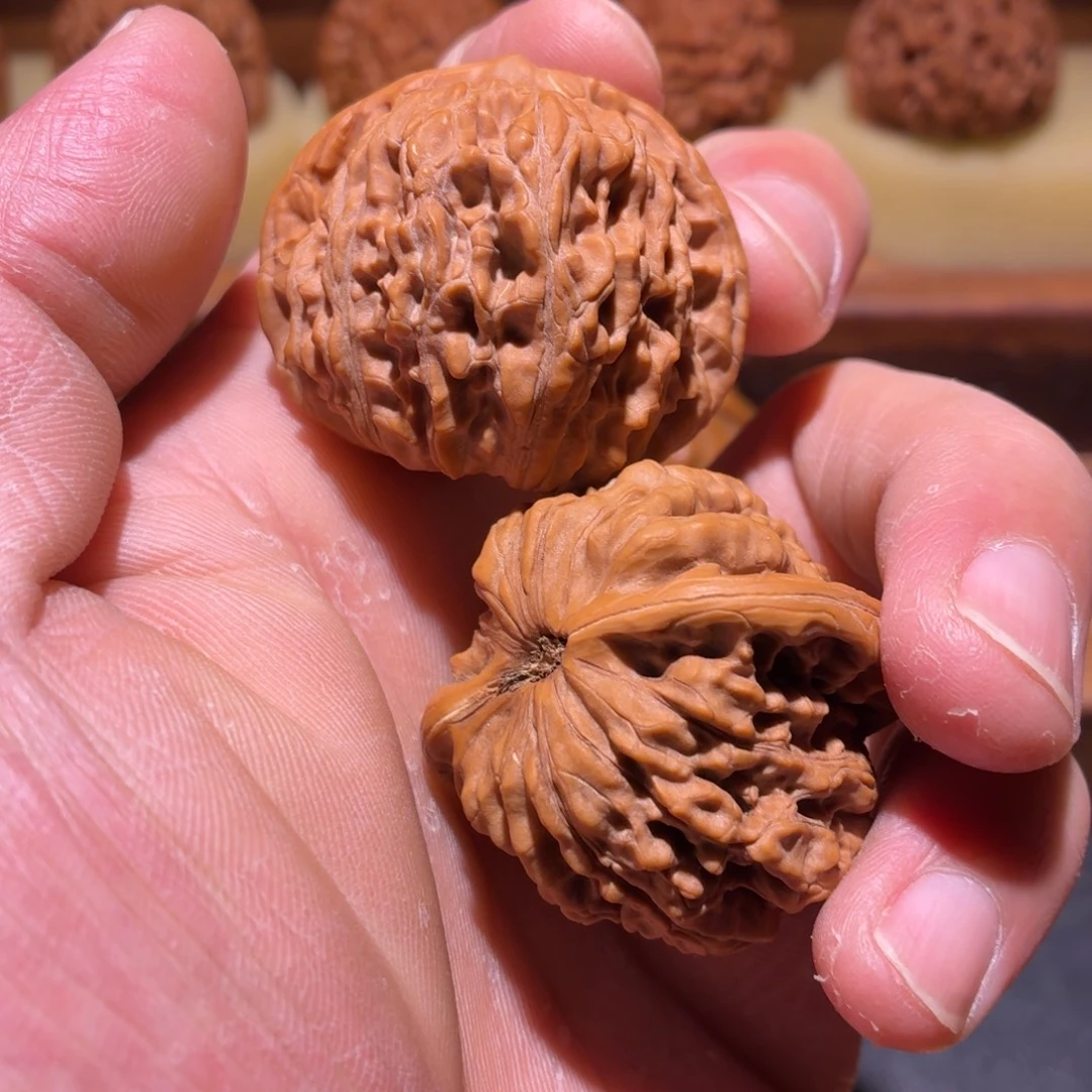 文玩核桃吊坠汉高楼核桃
