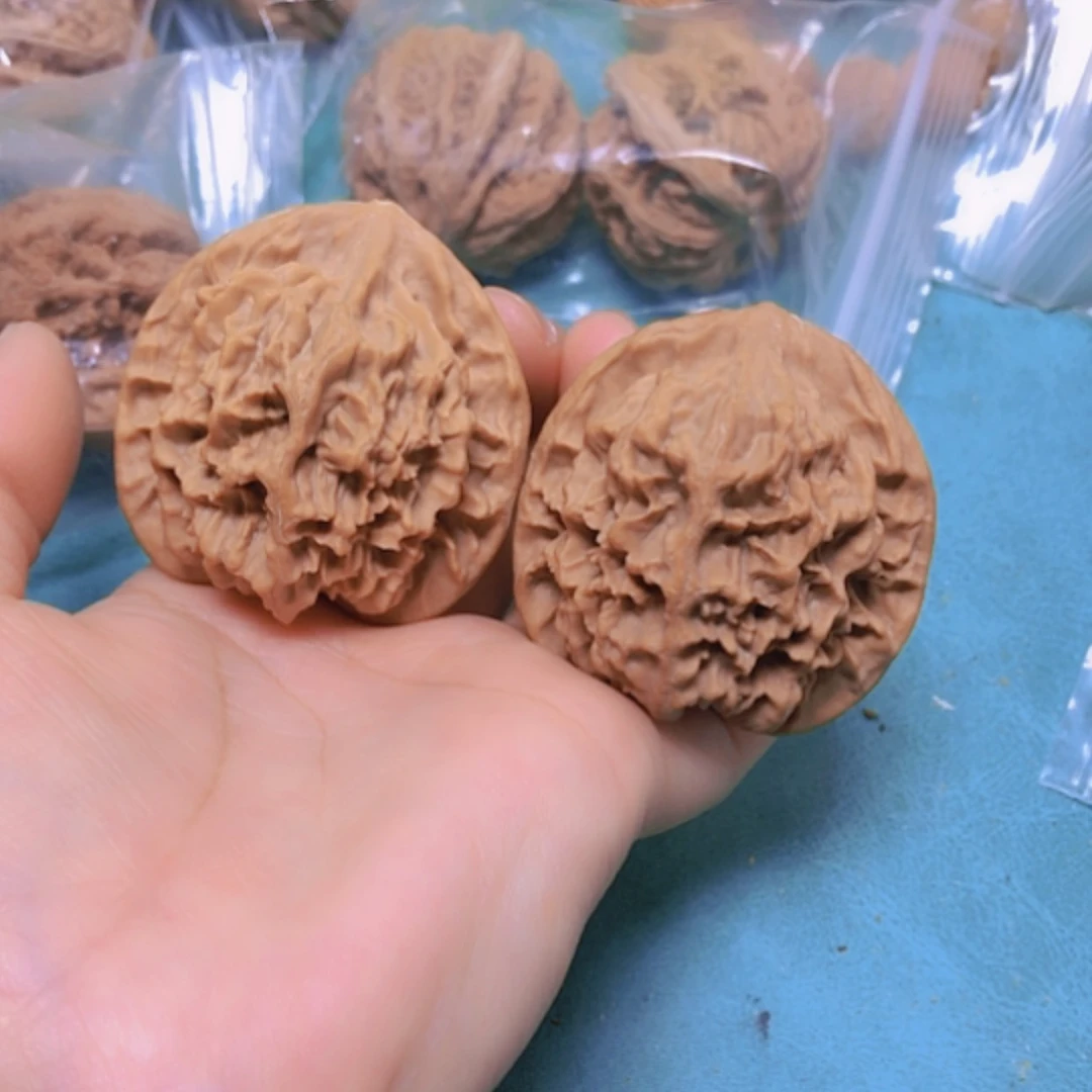 【闪购商品】把件核桃48龙鳞修尖出油