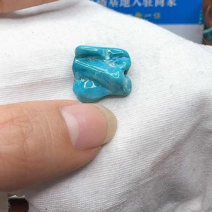 未镶嵌绿松石随型