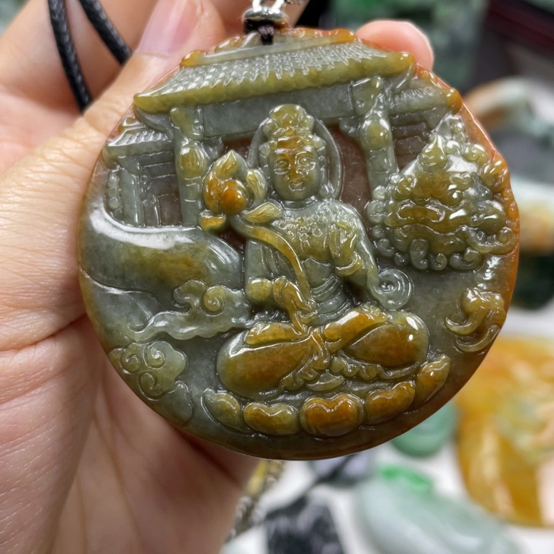 翡翠未镶嵌颈饰牌子