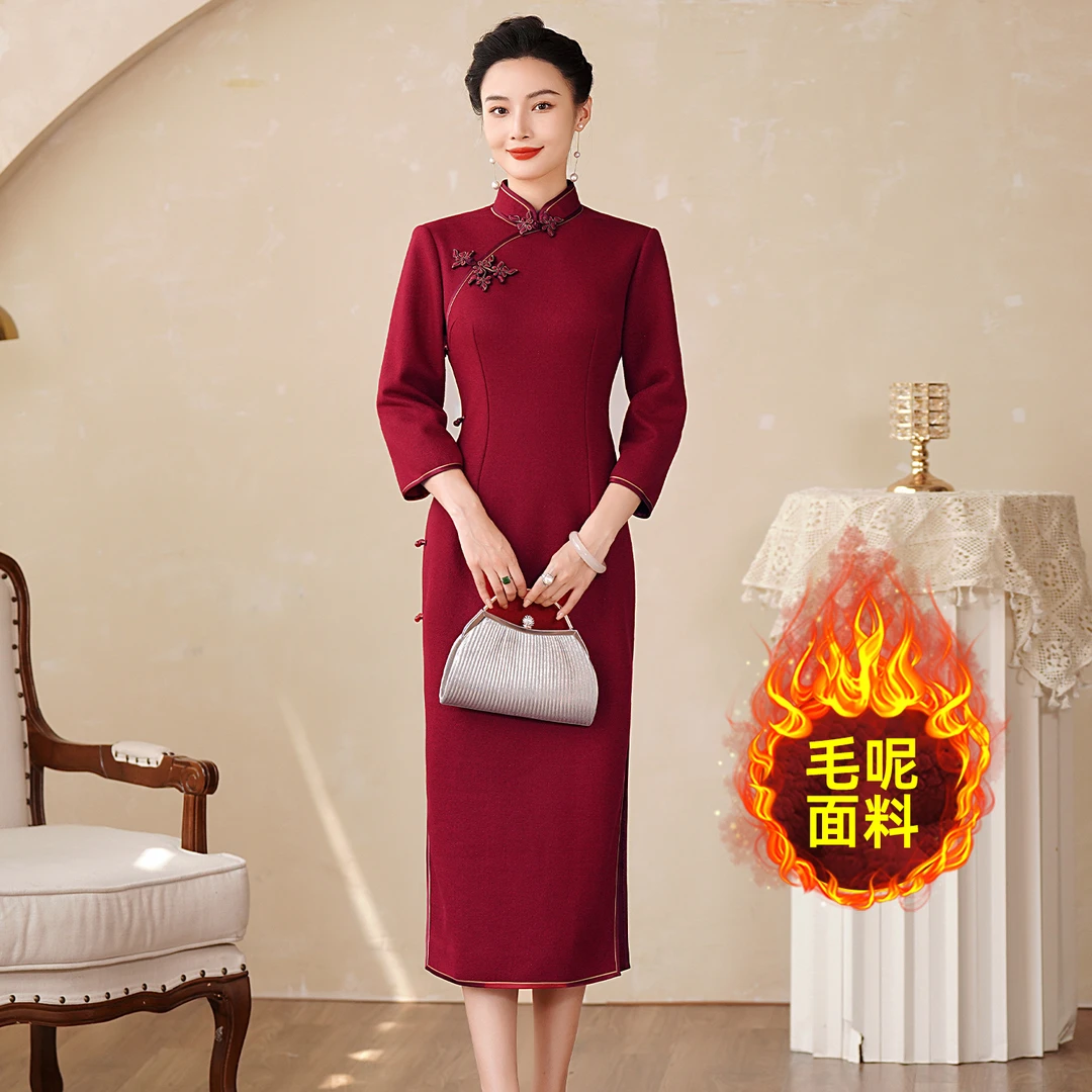 喜婆婆婚宴装红色旗袍羊毛呢加厚2025新款秋冬季婚礼妈妈礼服高贵