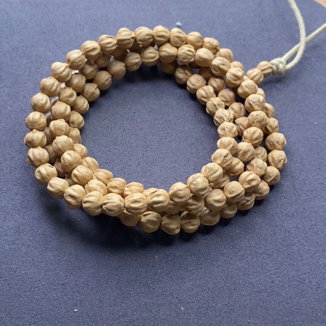 柏香籽/百香籽吊坠1**?