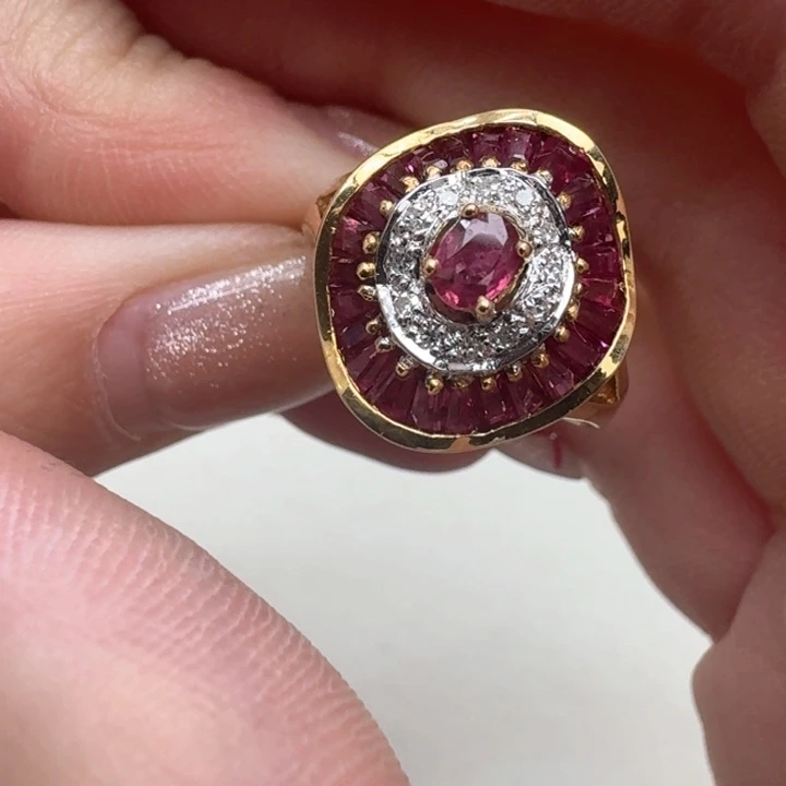 红宝石戒指未镶嵌