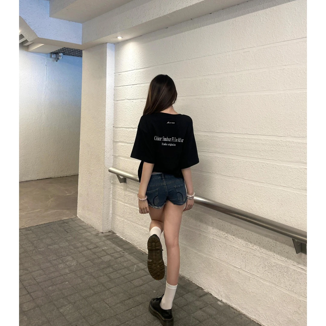 新款夏季新款休闲百搭圆领短袖t恤女显瘦宽松韩版设计感小众上衣