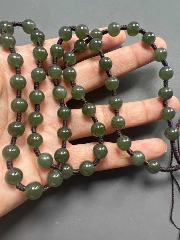 天然和田玉湖水绿挂件链 卡8左右