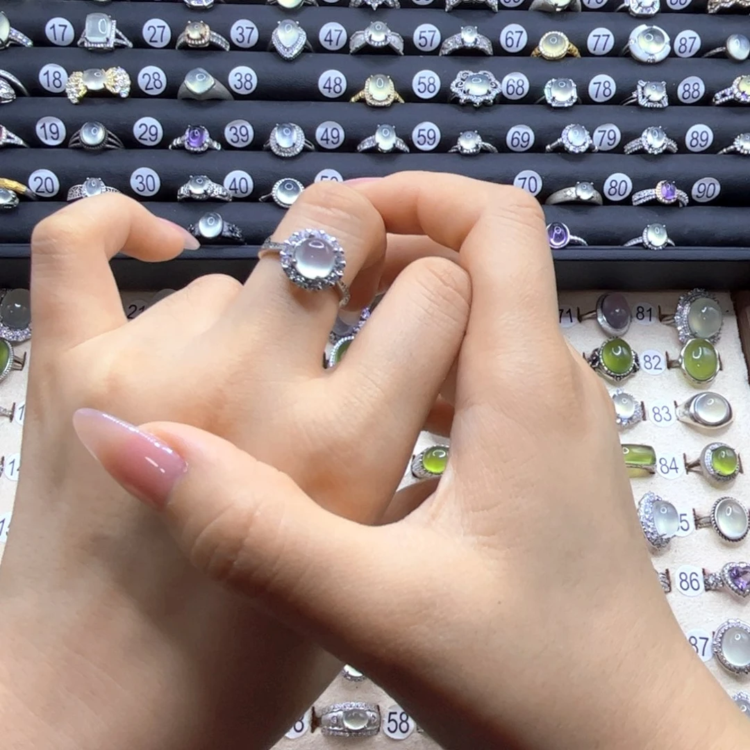 V***e岫玉银S925镶嵌戒指