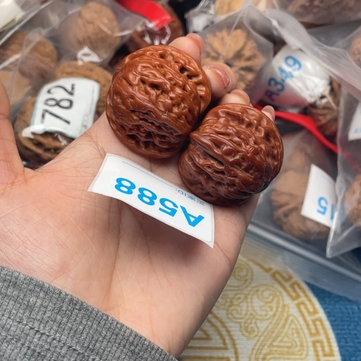 吊坠文玩核桃核桃