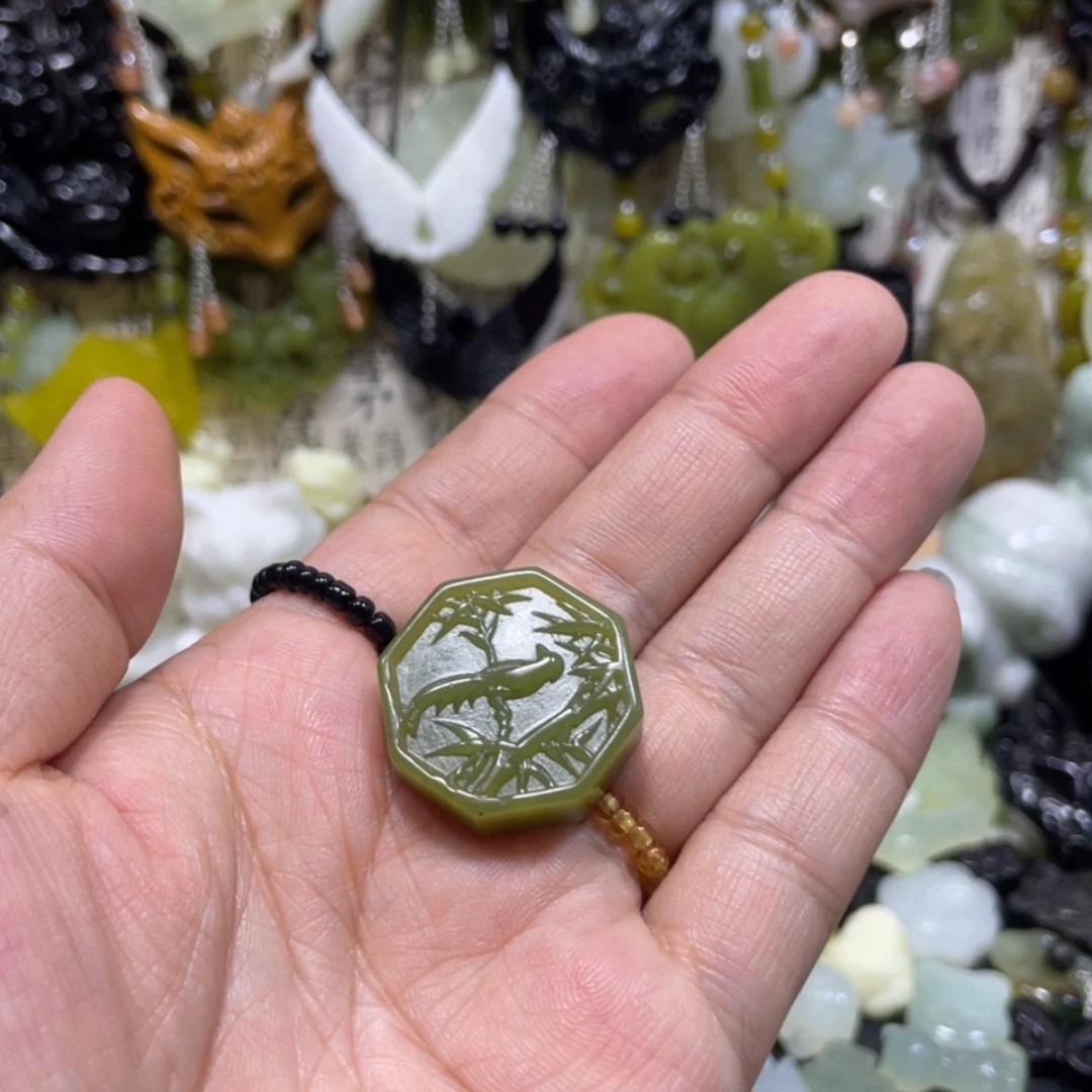 【闪购商品】岫玉颈饰未镶嵌南***n44吊坠