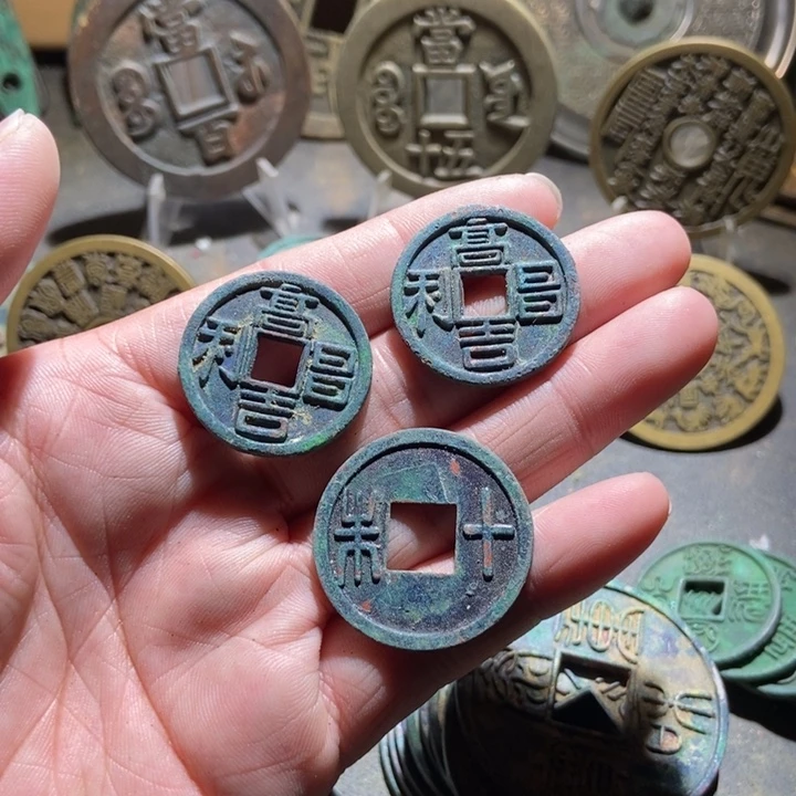 铜现代工艺品仿制品