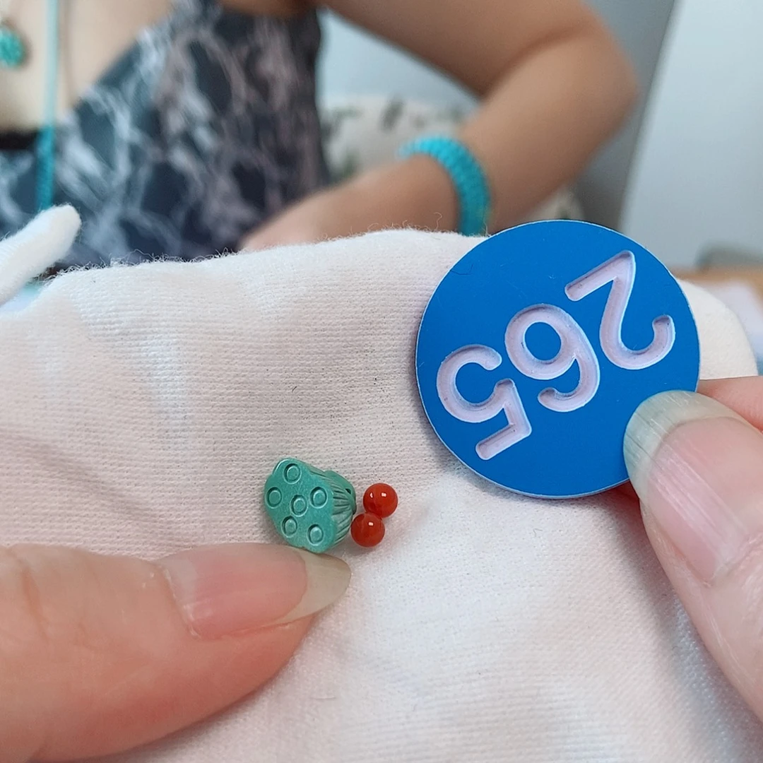 未镶嵌南红玛瑙珠宝奇石