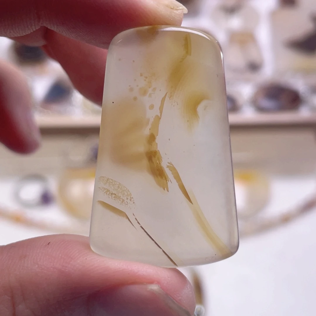 玛瑙/玉髓颈饰未镶嵌