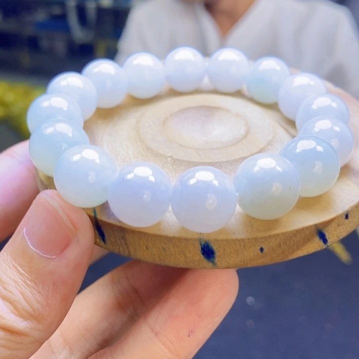 定制翡翠未镶嵌多样性