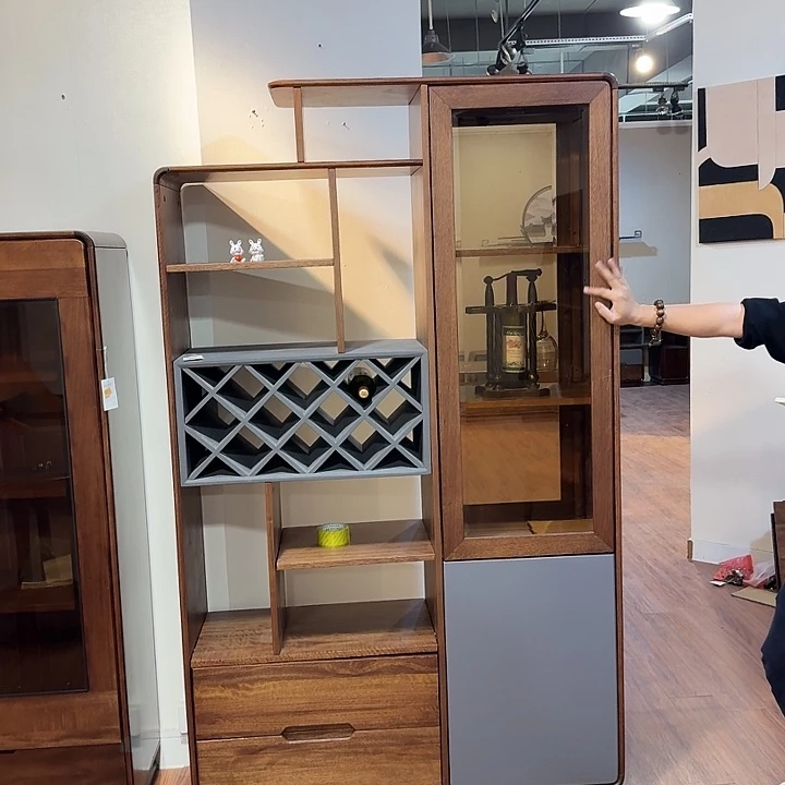 有机玻璃木质柜子