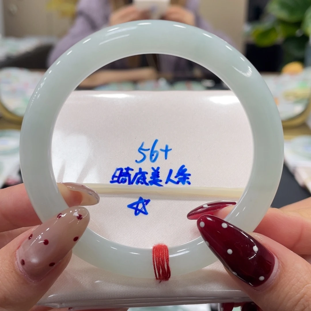 未镶嵌手镯翡翠翡翠