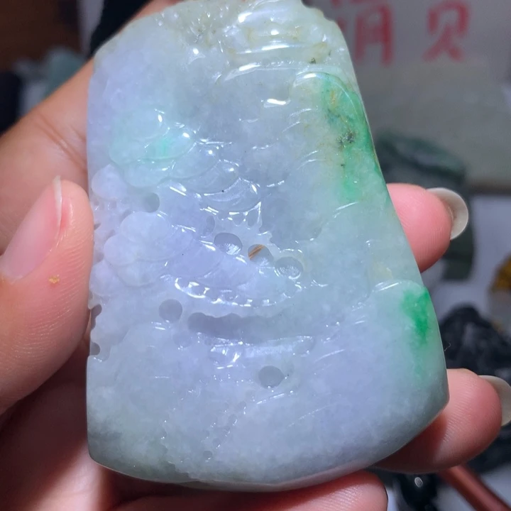 翡翠未镶嵌颈饰保真天然A货翡翠