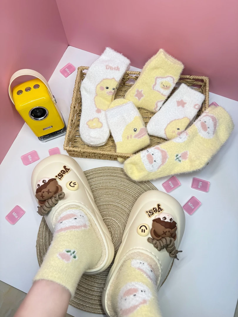 【棉绒拆】【许愿+对碰，灯牌+1公仔袜】  秋冬可爱简约中筒袜长袜