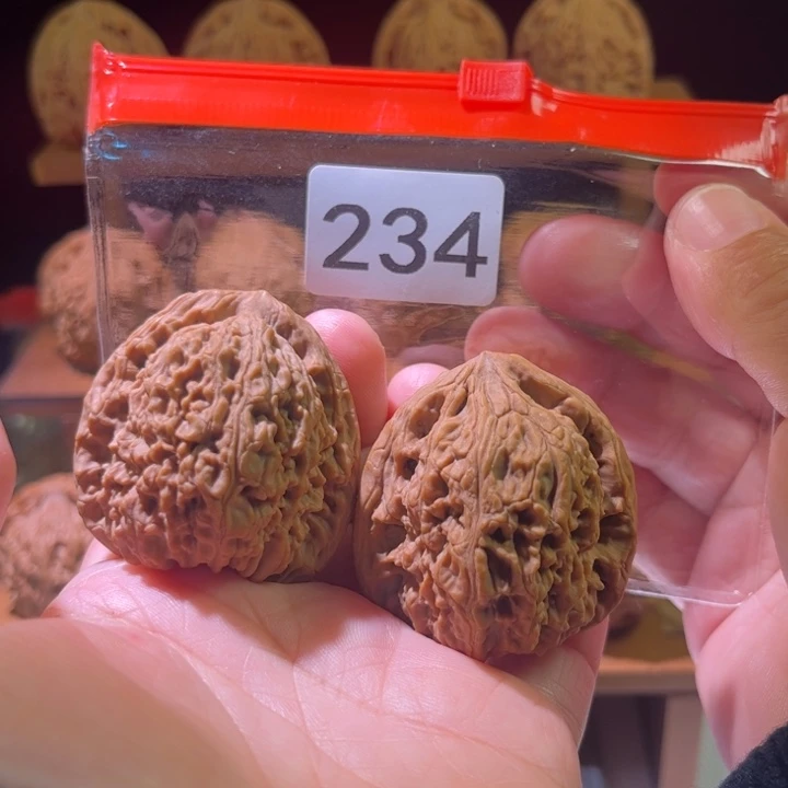 吊坠文玩核桃南疆40