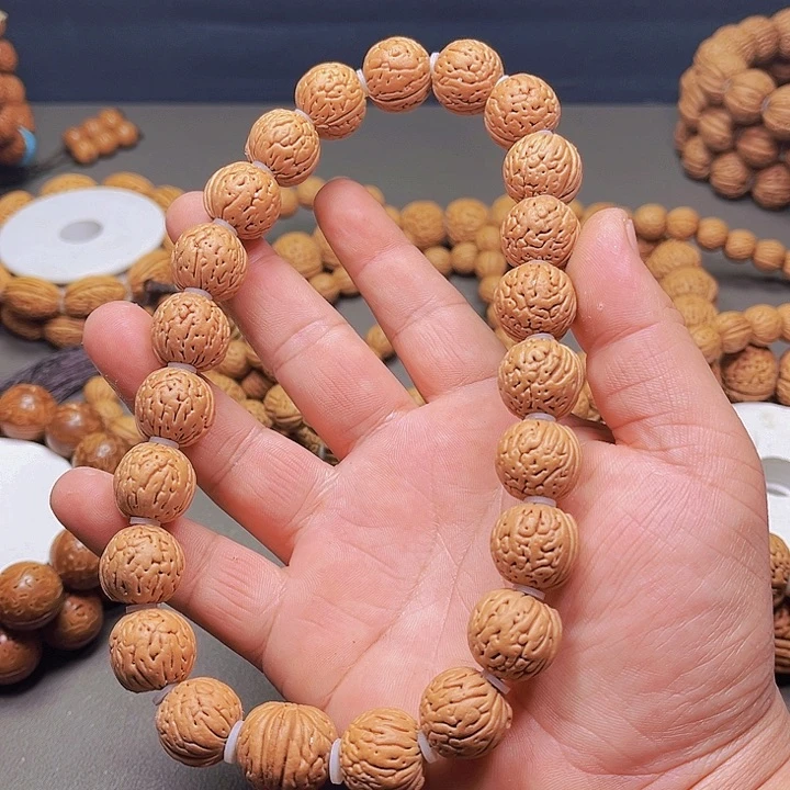 桃核吊坠我****6桃核文玩