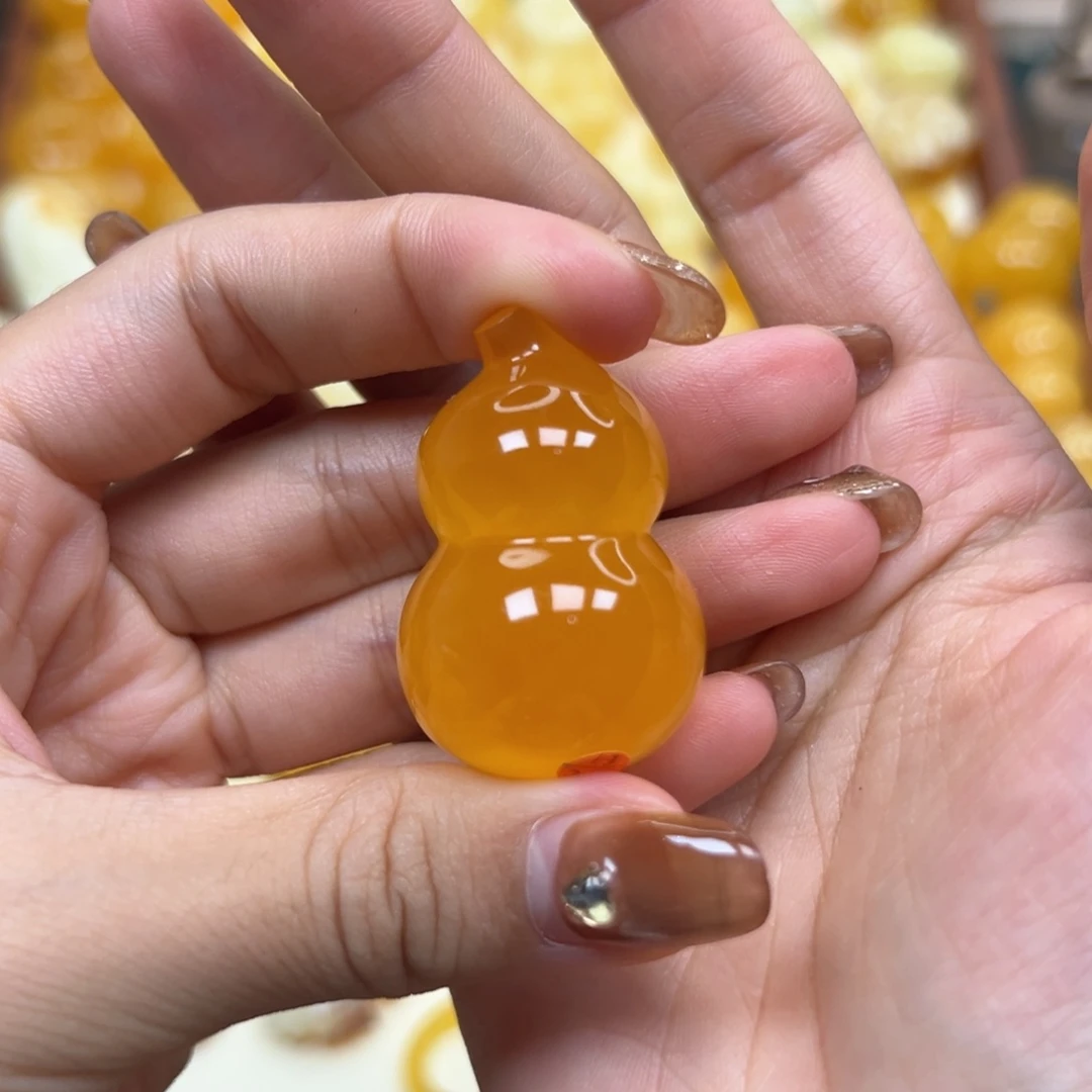 呗***1未镶嵌颈饰琥珀蜜蜡