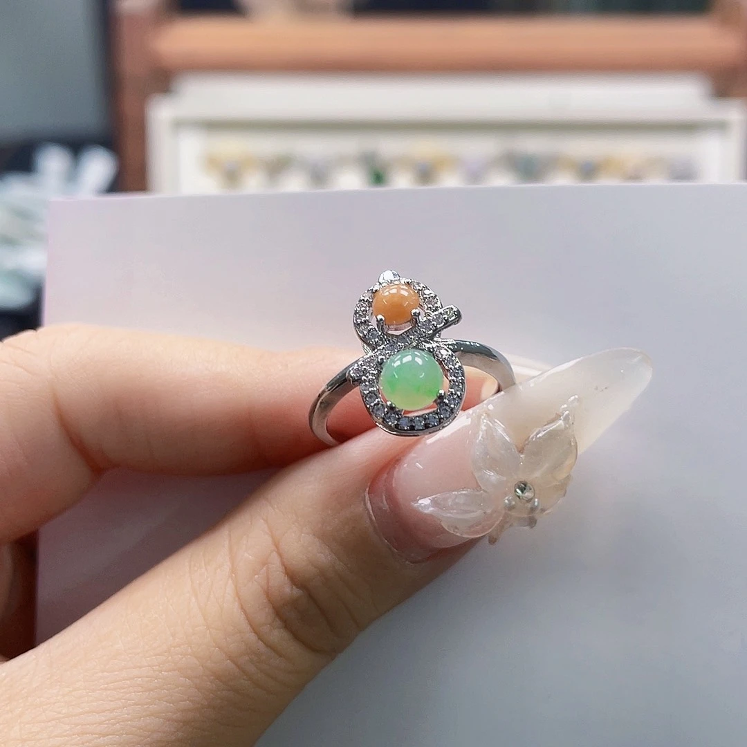 翡翠未镶嵌颈饰天然翡翠A货