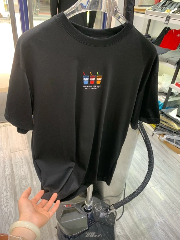 印花短袖宽松型圆领夏季水洗T恤黑色上衣男士男款宽松休闲