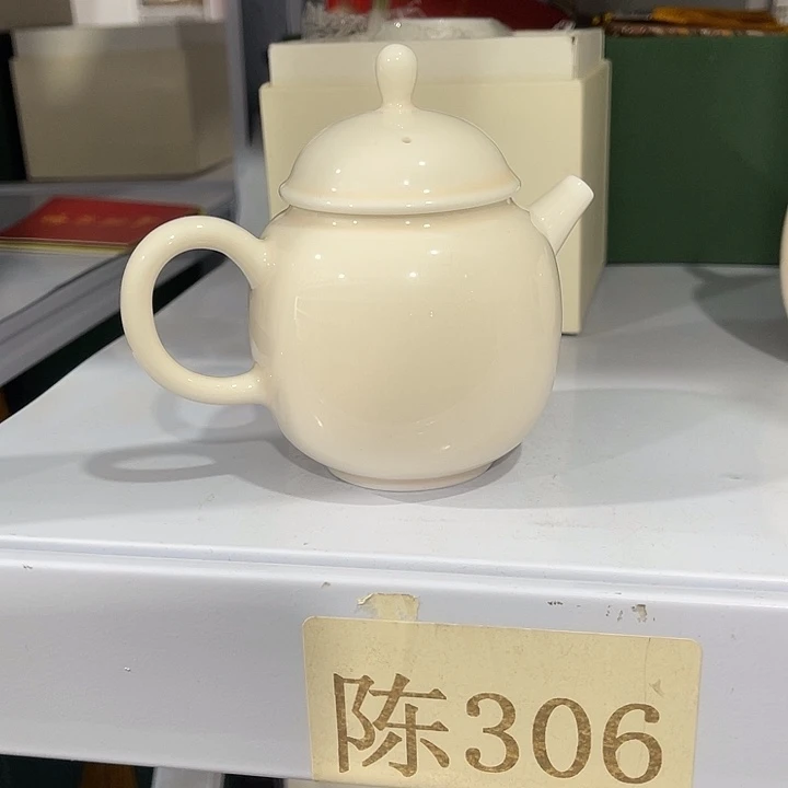 福利待遇多多哦哦哦