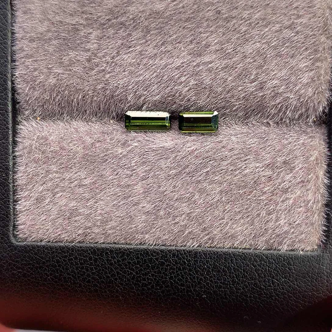 绿色碧玺珠宝半成品未镶嵌2ps/9.9