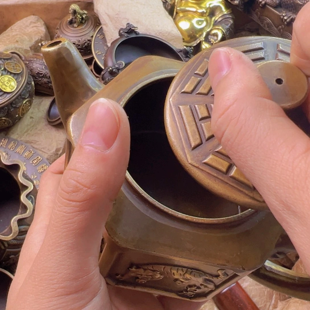 紫金风磨铜四象壶