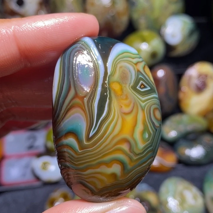 玛瑙/玉髓珠宝奇石未镶嵌