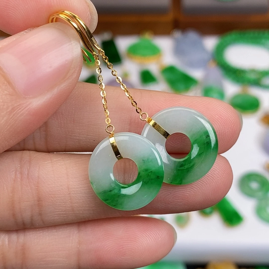 吊坠(不含链)18K金镶嵌翡翠