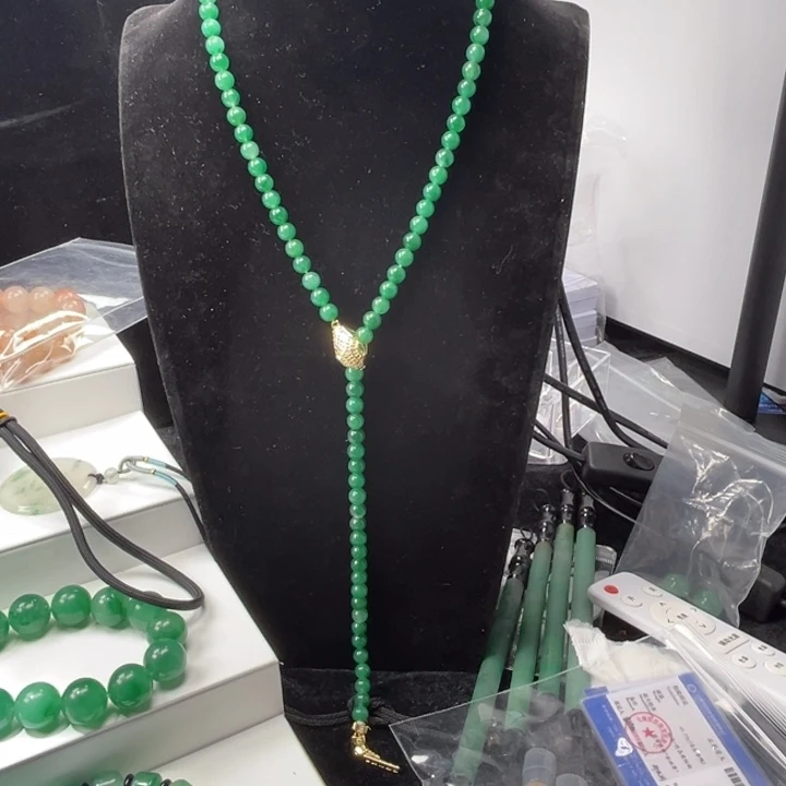 石英质玉手串未镶嵌豫*庚