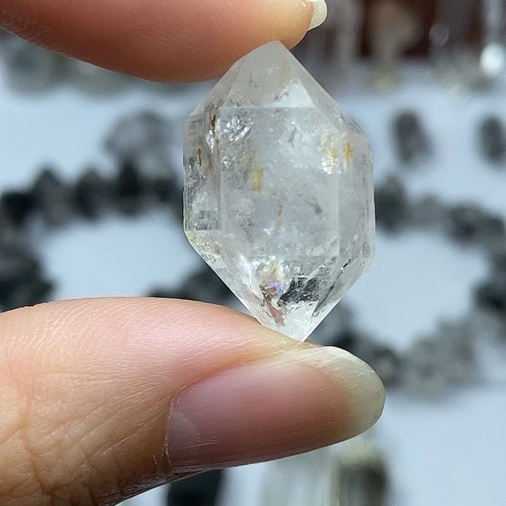 颈饰未镶嵌水晶彩虹双尖