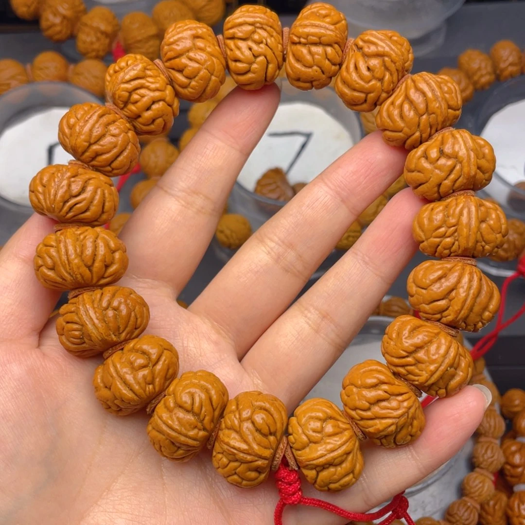 吊坠桃核霸王龙2.2